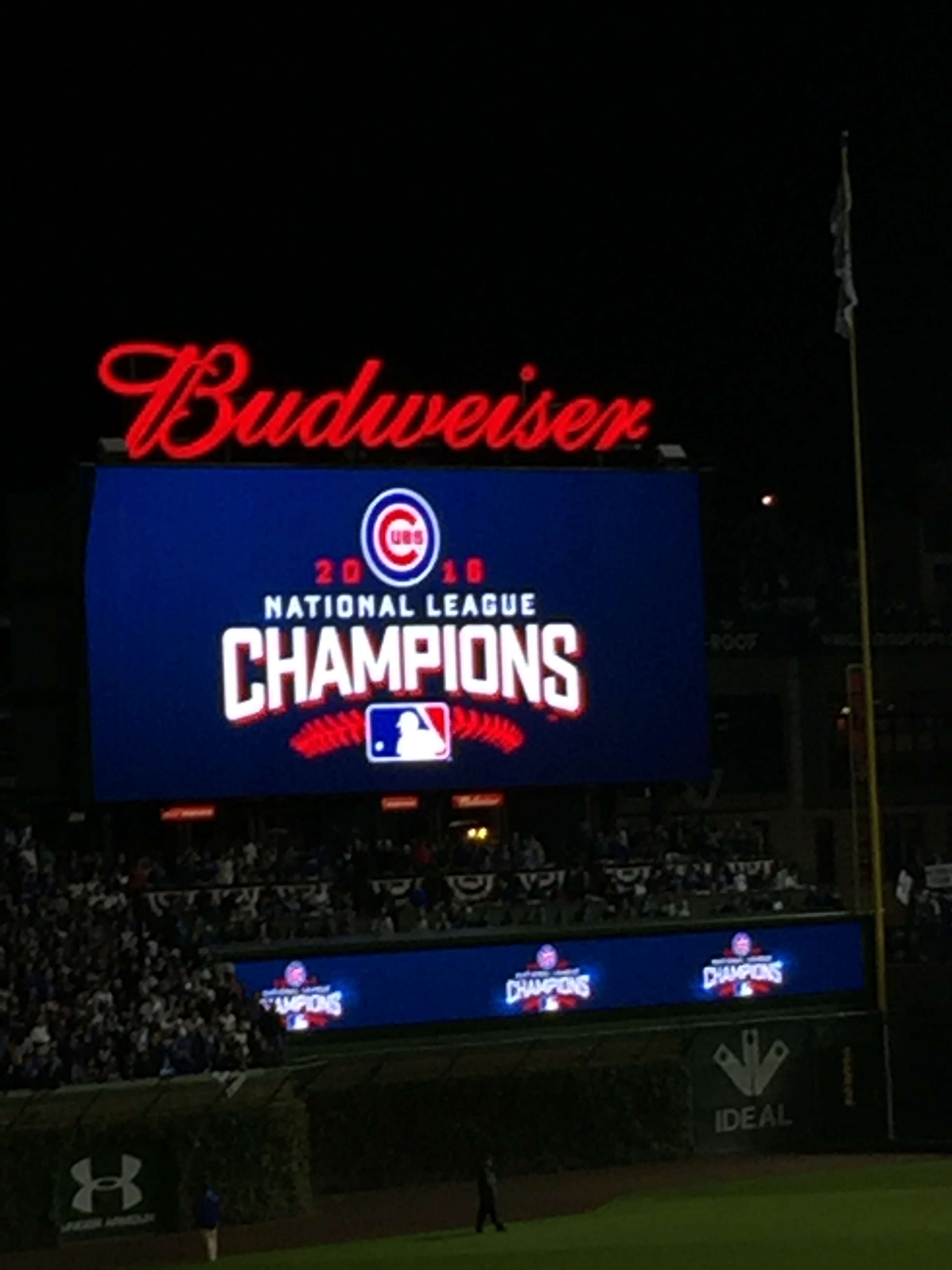 cubs-post-season-video-board